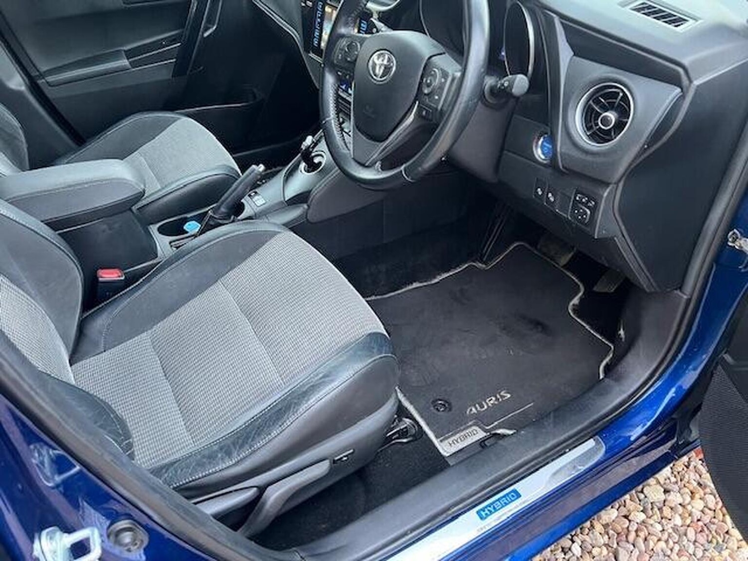 Used Toyota Auris 2017 for sale - 77237118: Photo 11