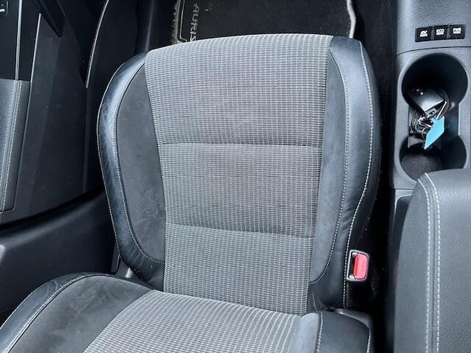 Used Toyota Auris 2017 for sale - 77237118: Photo 23