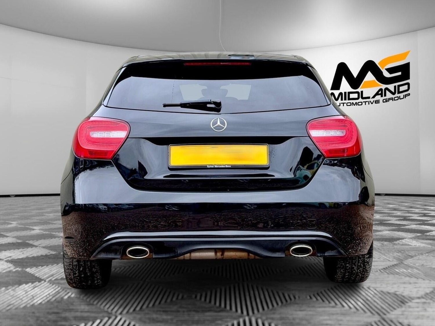 Used Mercedes-Benz A-Class 2015 for sale - 76631474: Photo 10