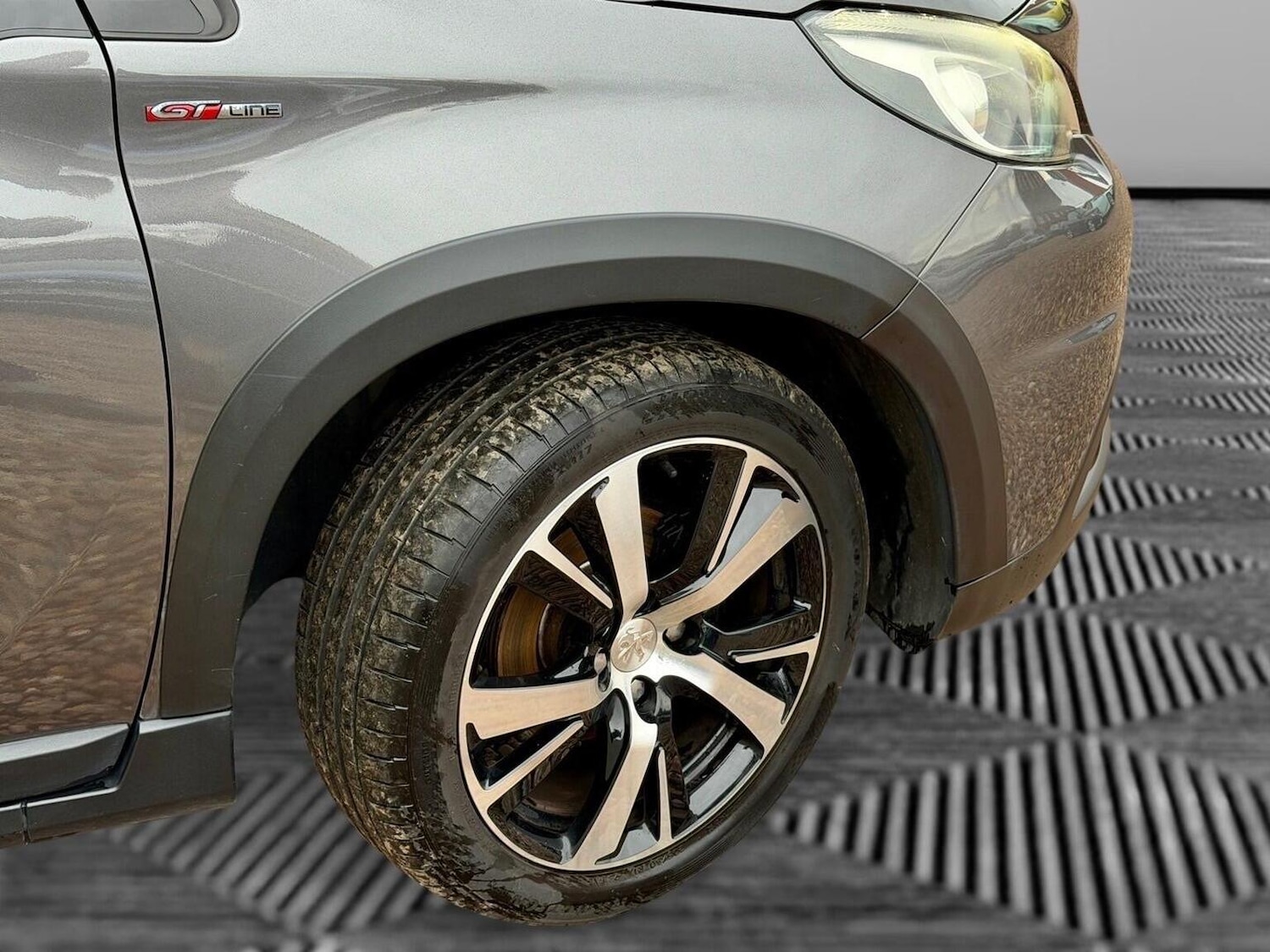 Used Mercedes-Benz A-Class 2015 for sale - 76631474: Photo 22