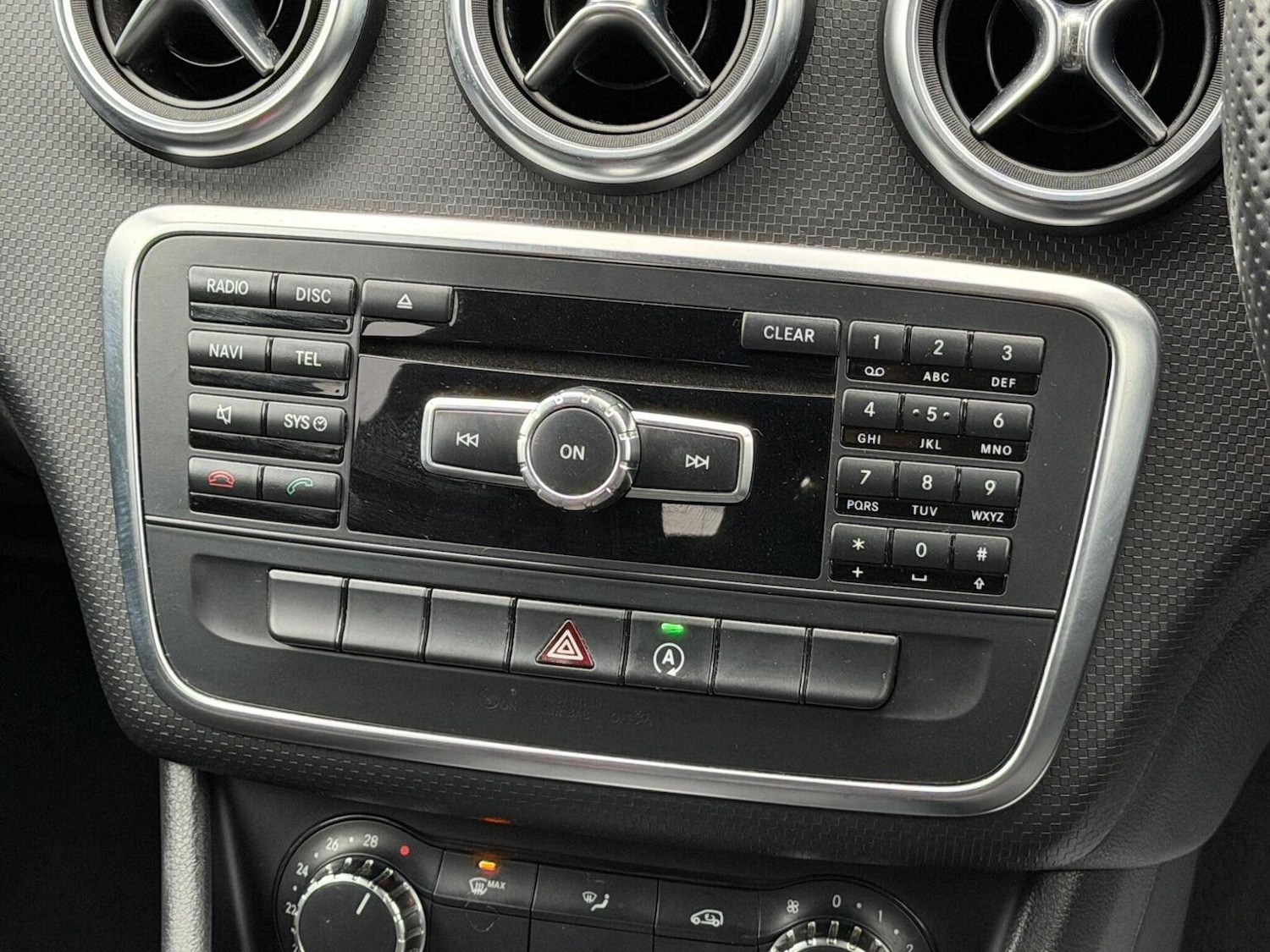 Used Mercedes-Benz A-Class 2015 for sale - 76631474: Photo 24