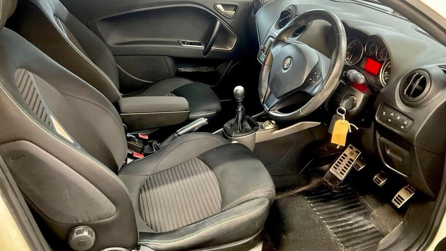 Used Alfa Romeo MiTo 2014 for sale - 77056572: Photo 9