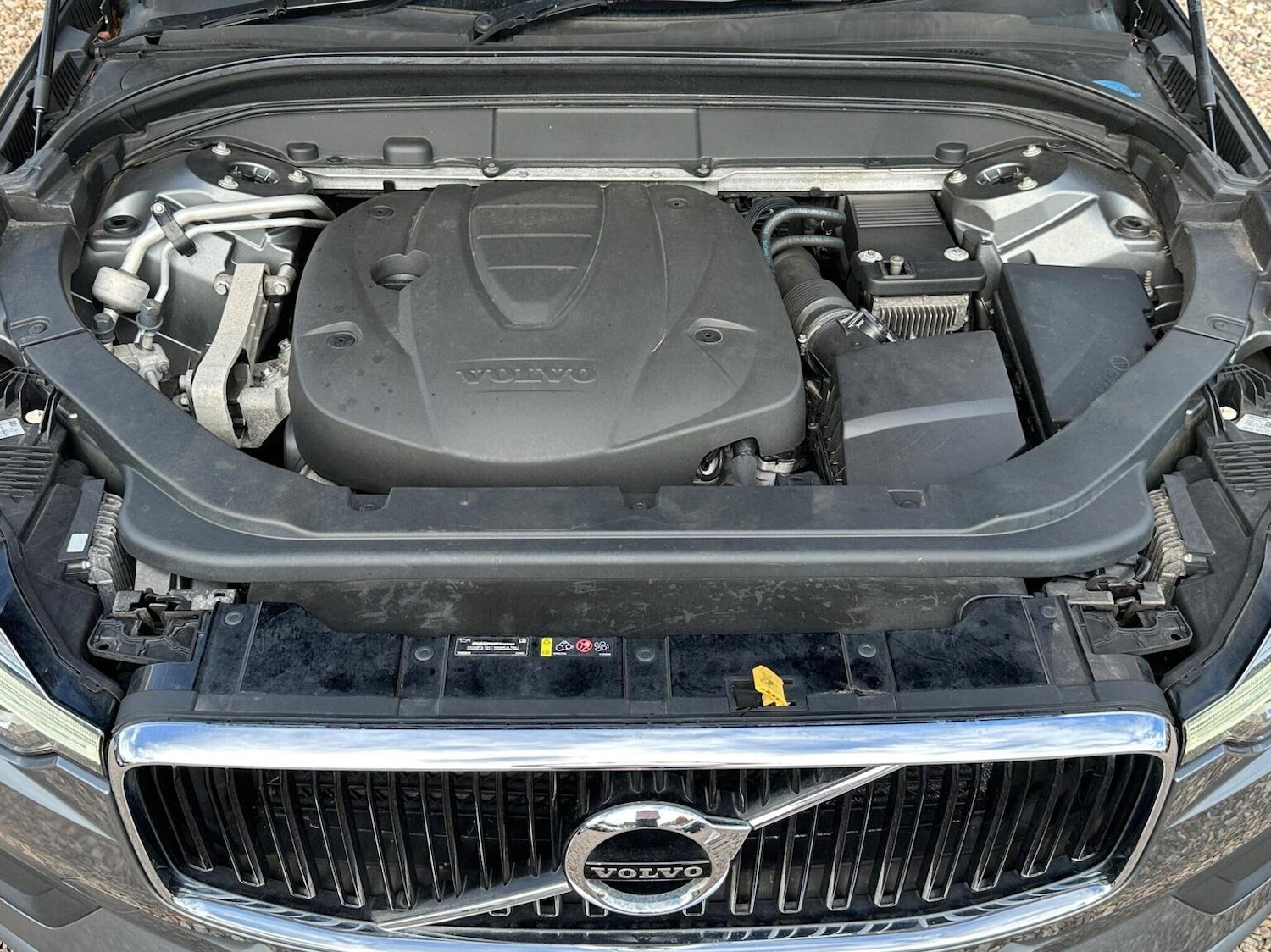 Used Volvo XC60 2017 for sale - 76624429: Photo 28