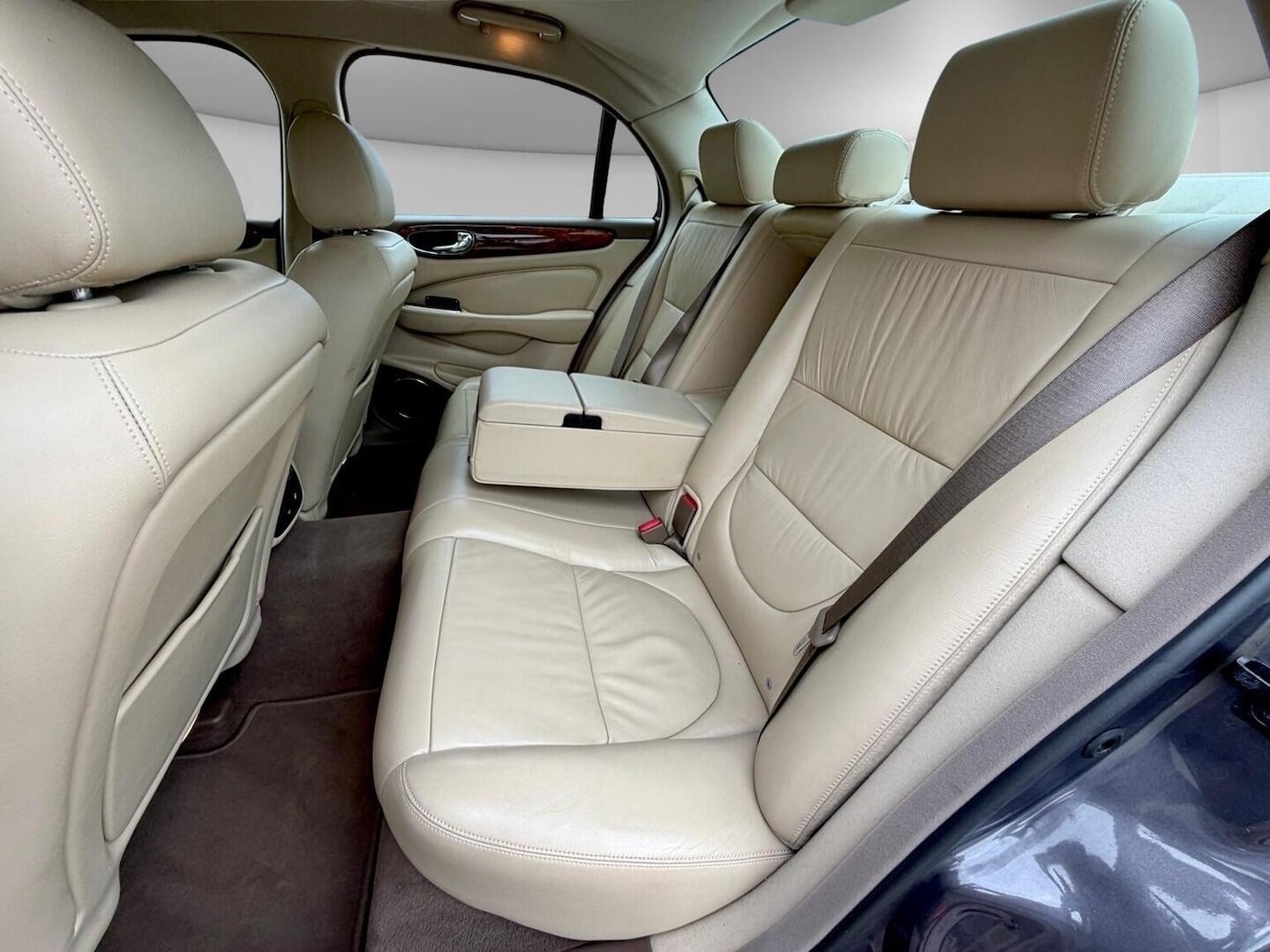 Used Jaguar XJ 2007 for sale - 77385354: Photo 14