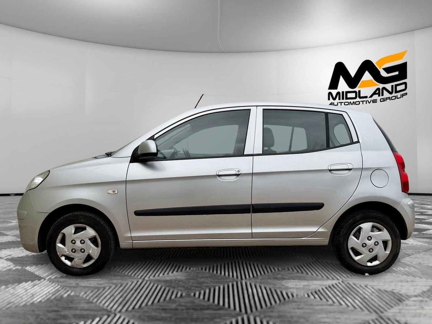 Used Kia Picanto 2010 for sale - 76666136: Photo 5