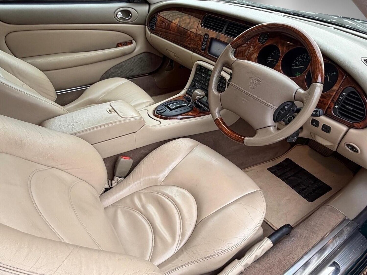 Used Jaguar XKR 2024 for sale - 77385301: Photo 15