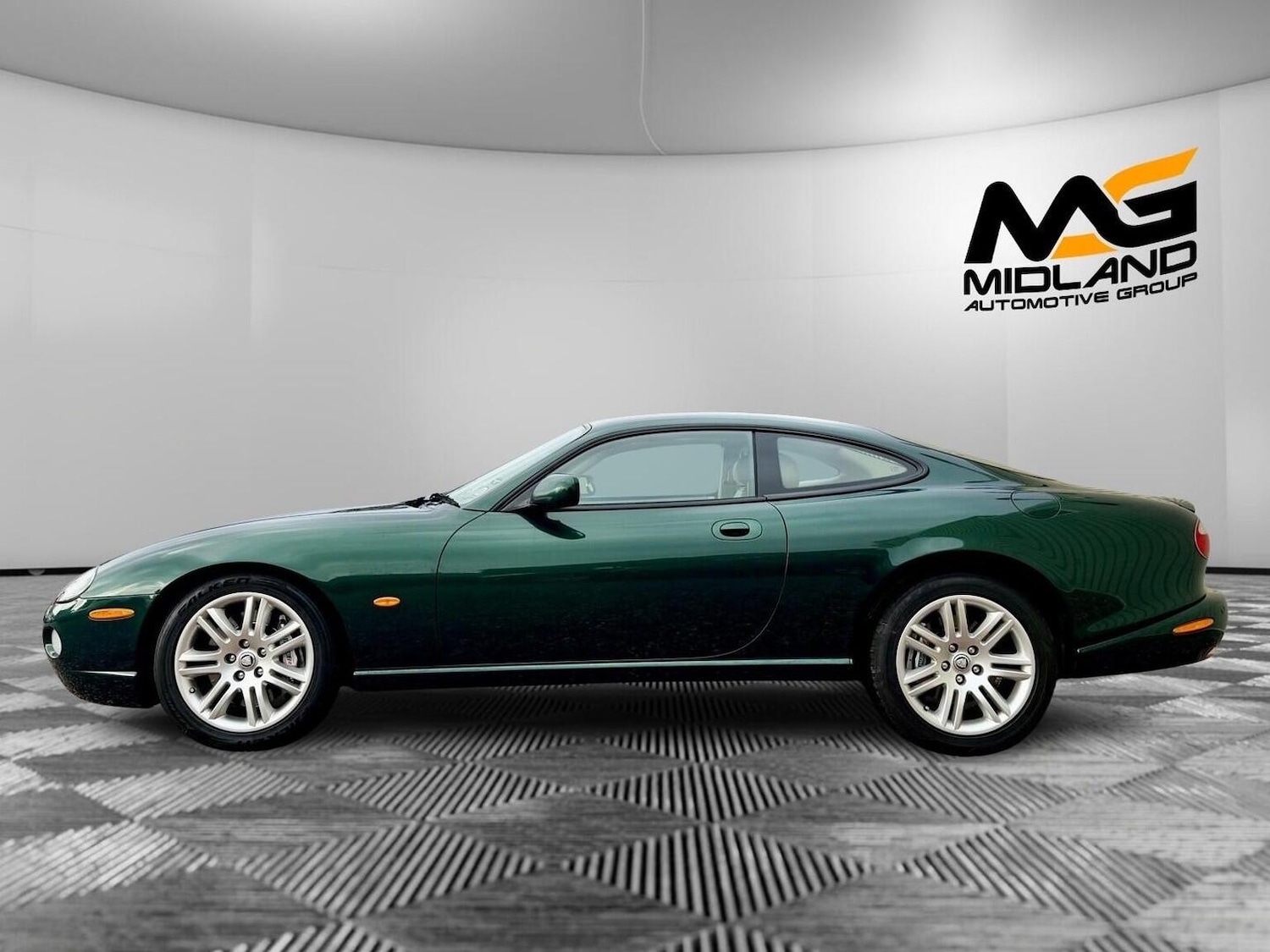 Used Jaguar XKR 2024 for sale - 77385301: Photo 5