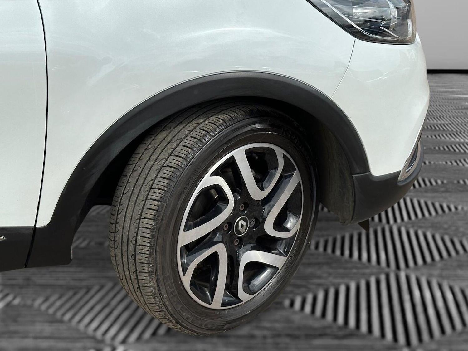 Used Renault Captur 2017 for sale - 77038967: Photo 11