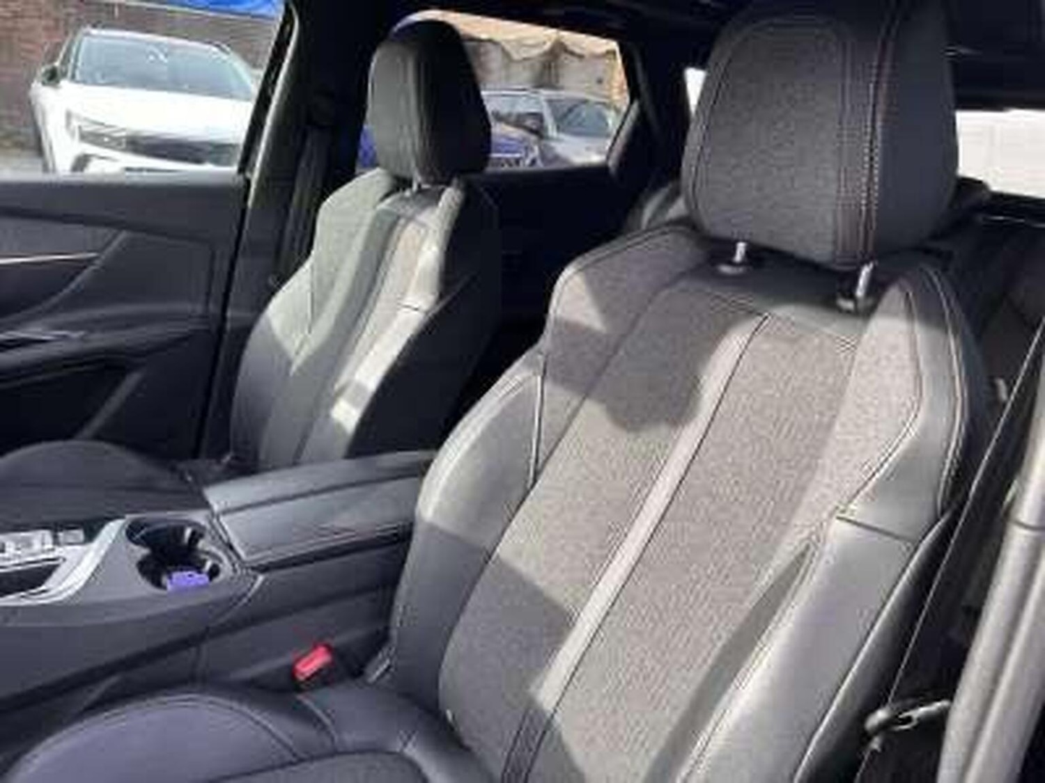 Used Dacia Sandero Stepway 2018 for sale - 77622430: Photo 27