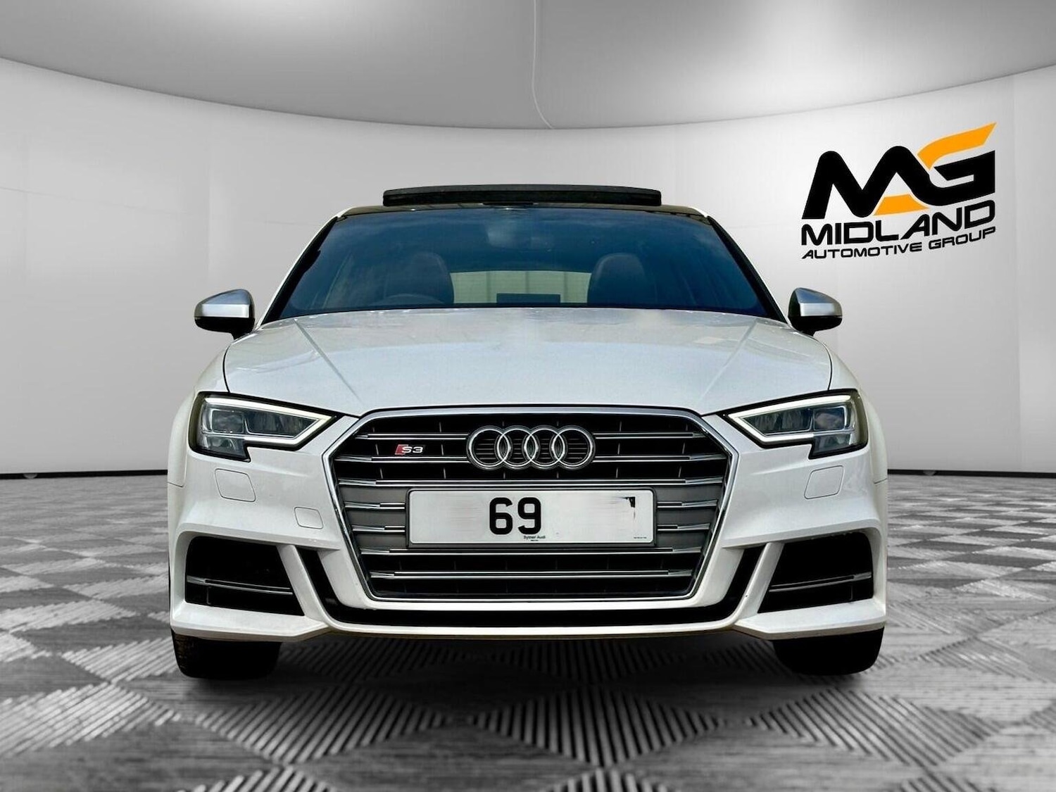 Used Audi A3 2019 for sale - 76624444: Photo 2