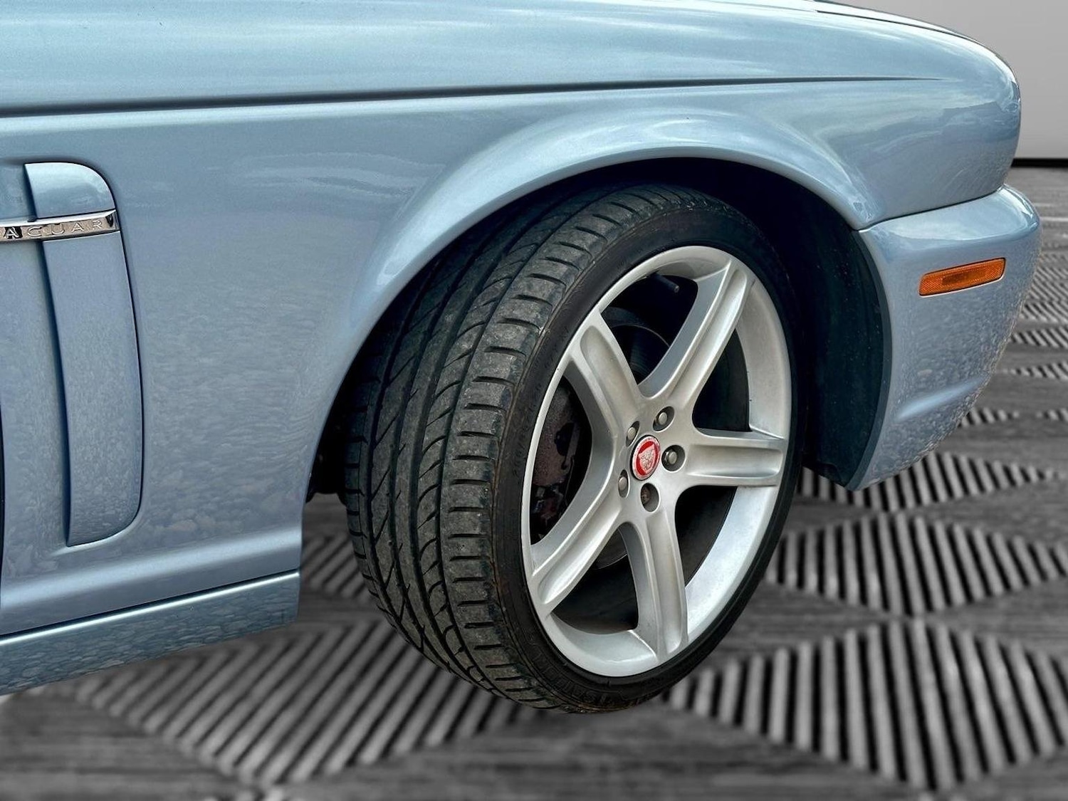 Used Jaguar XJ 2008 for sale - 76935269: Photo 10