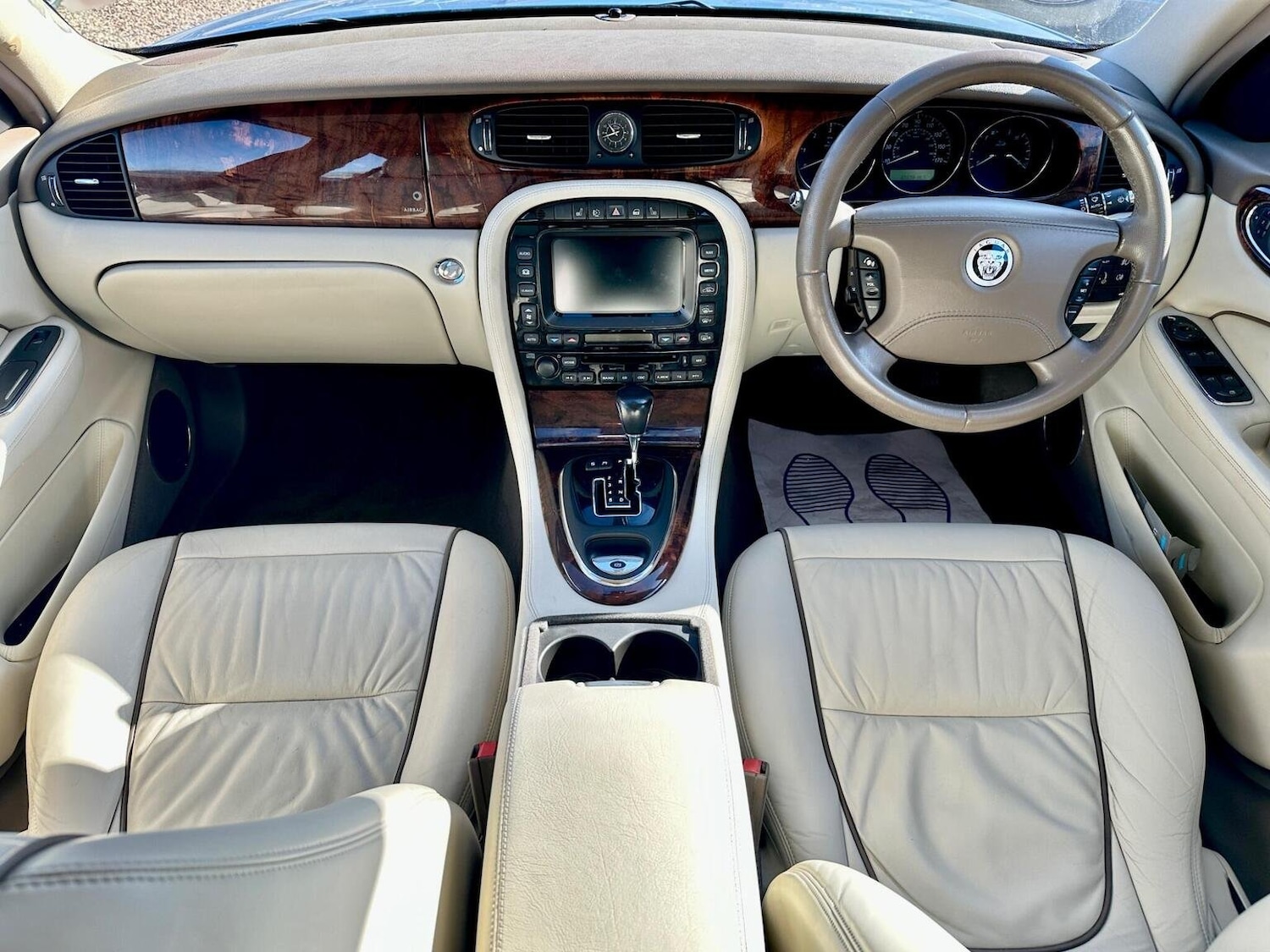 Used Jaguar XJ 2008 for sale - 76935269: Photo 13