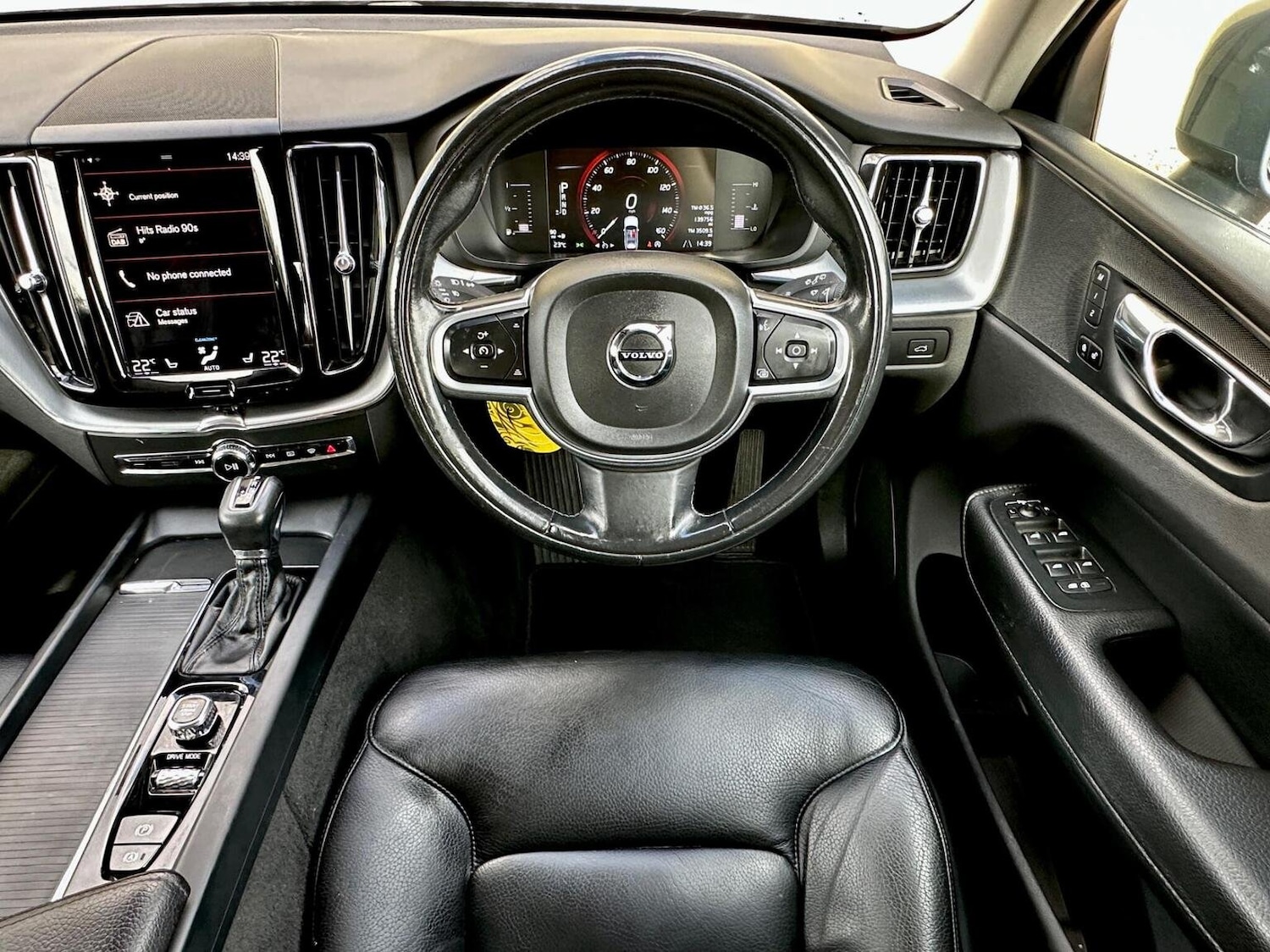 Used Volvo XC60 2017 for sale - 76687250: Photo 19