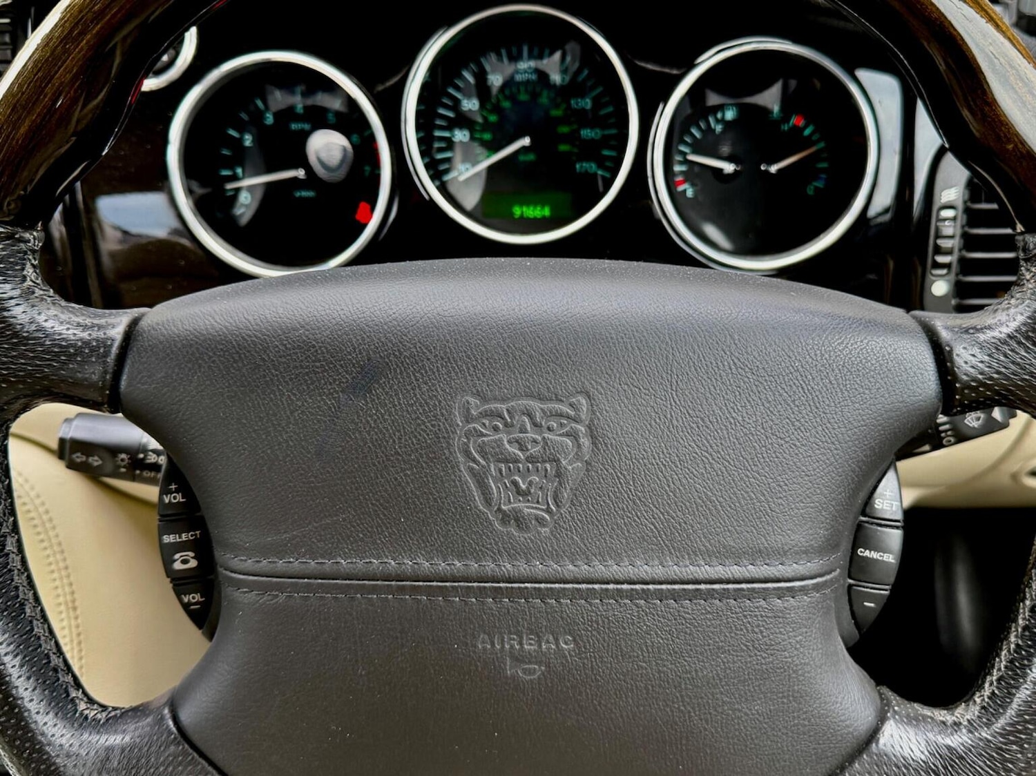 Used Jaguar XK8 2003 for sale - 76624401: Photo 21