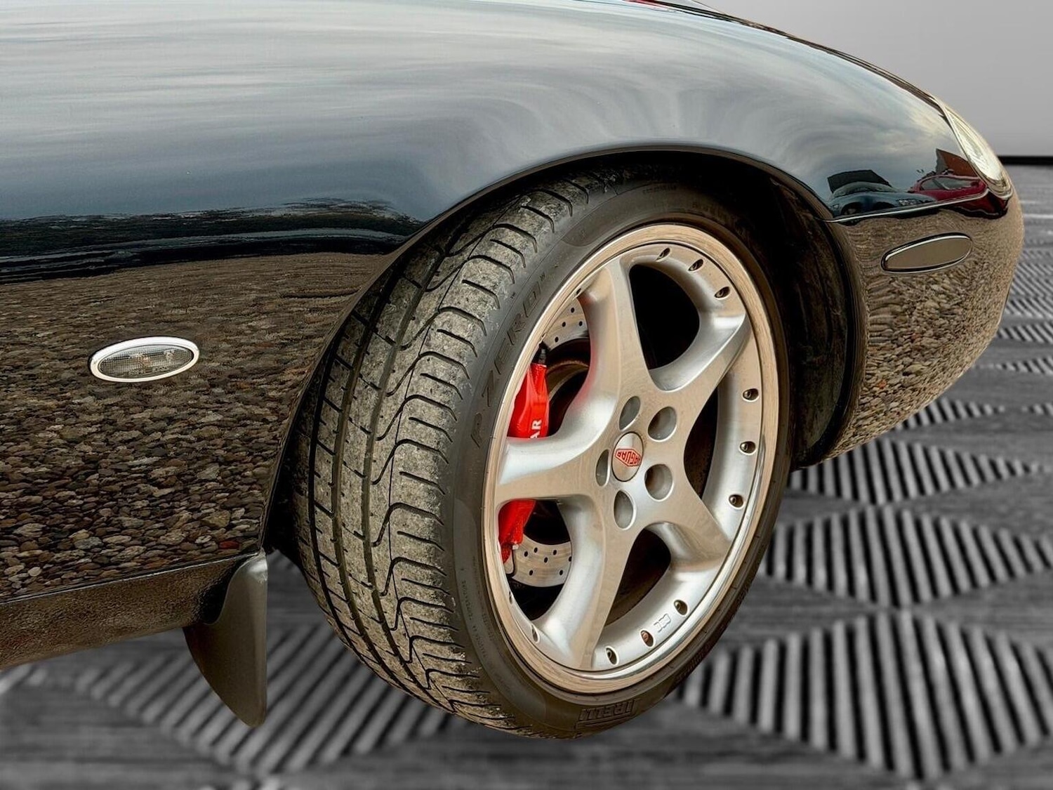 Used Jaguar XK8 2003 for sale - 76624401: Photo 9