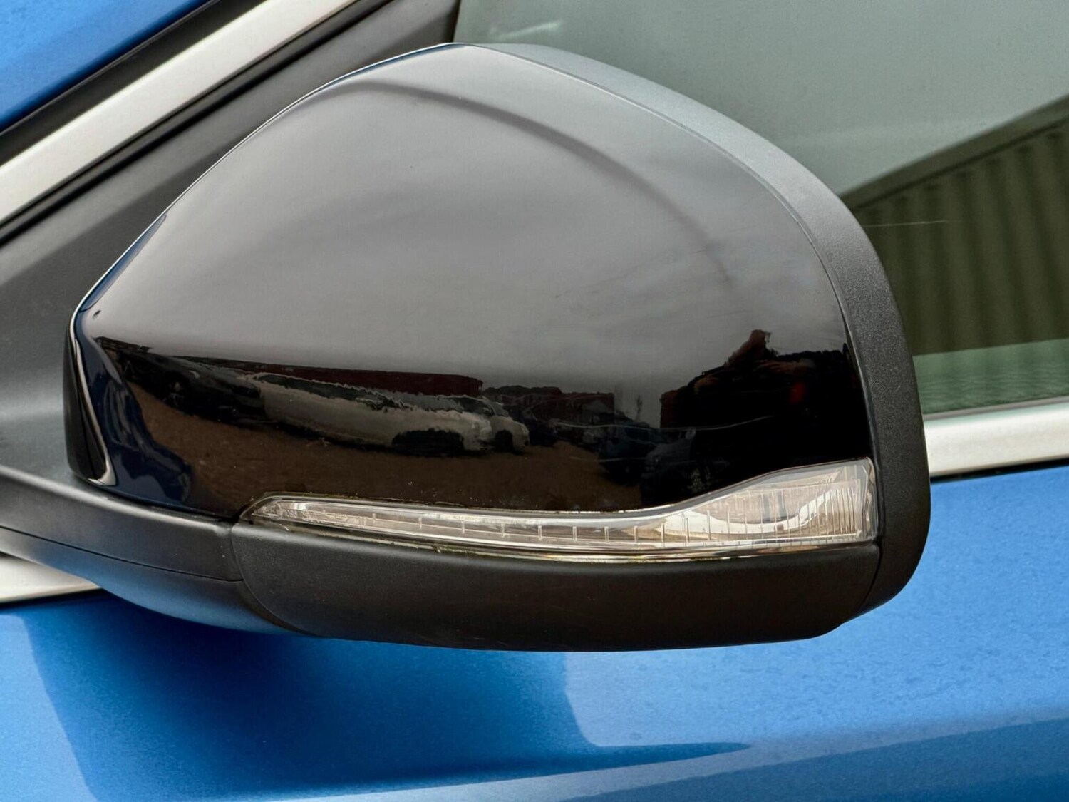 Used Volvo V40 2017 for sale - 77465830: Photo 23