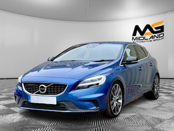 Used Volvo V40 2017 for sale - 77465830: Photo