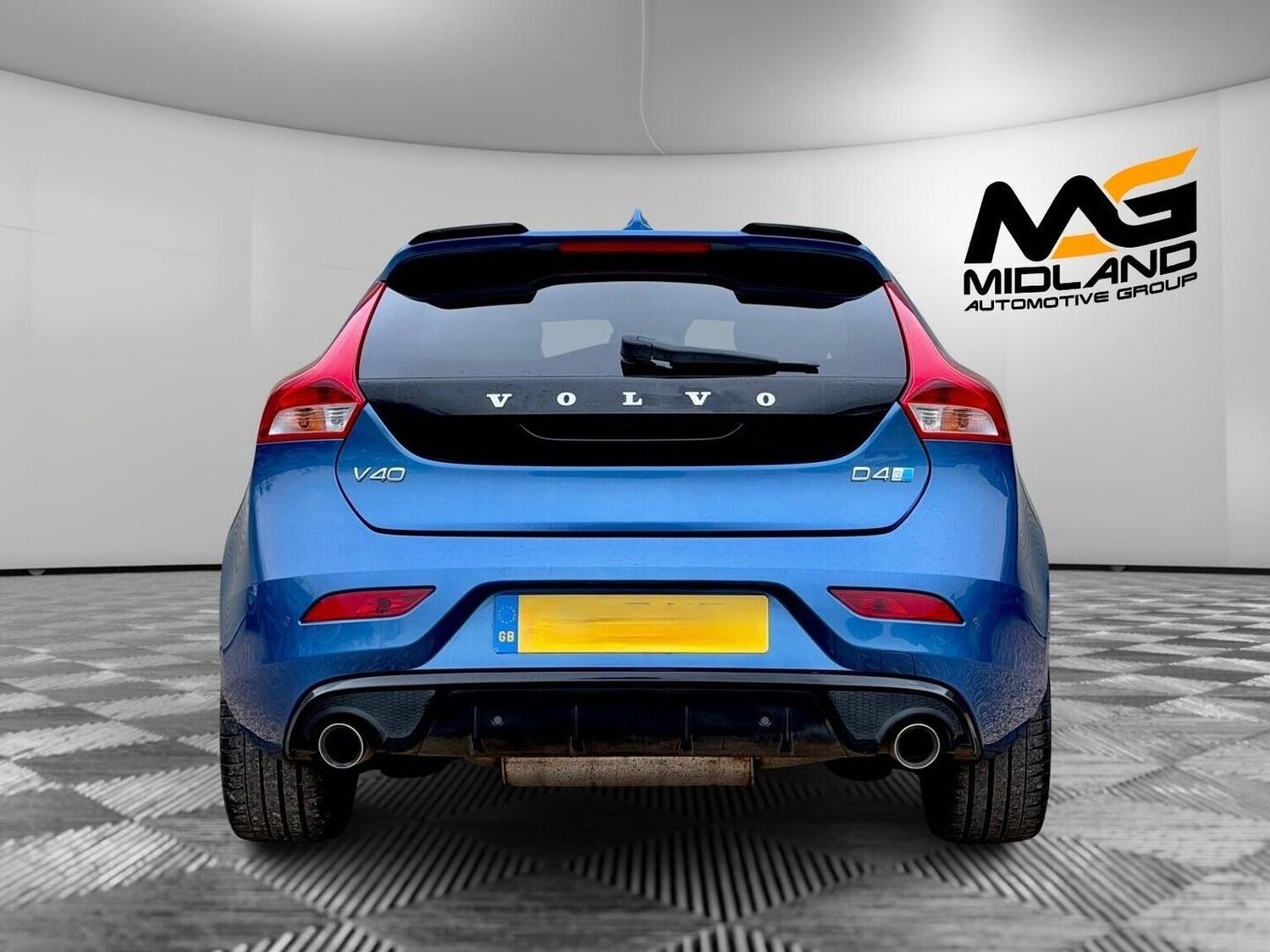 Used Volvo V40 2017 for sale - 77465830: Photo 7