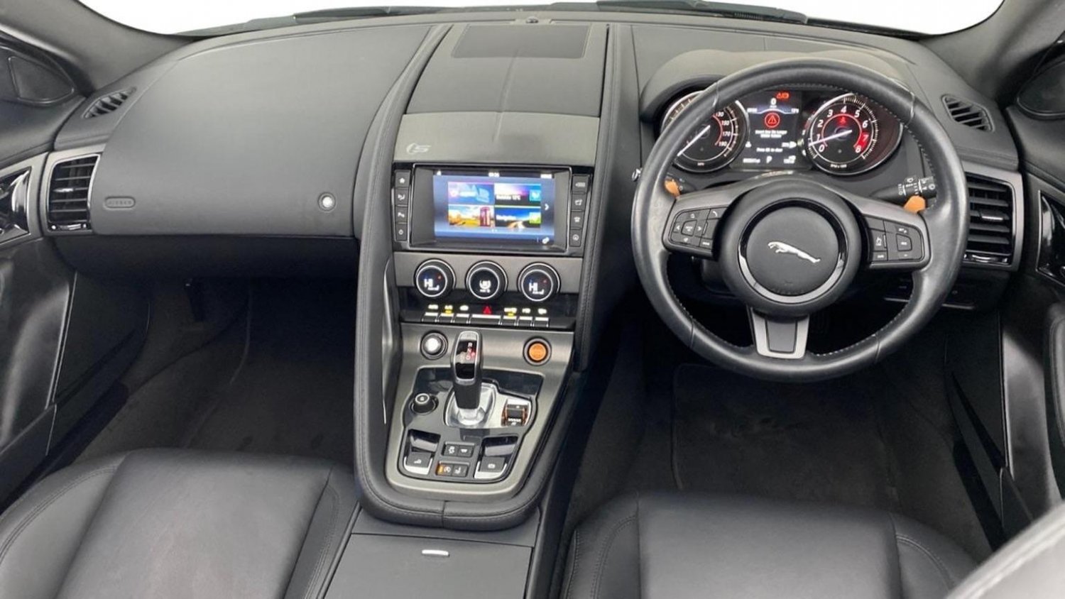 Used Jaguar F-Type 2016 for sale - 76624394: Photo 11