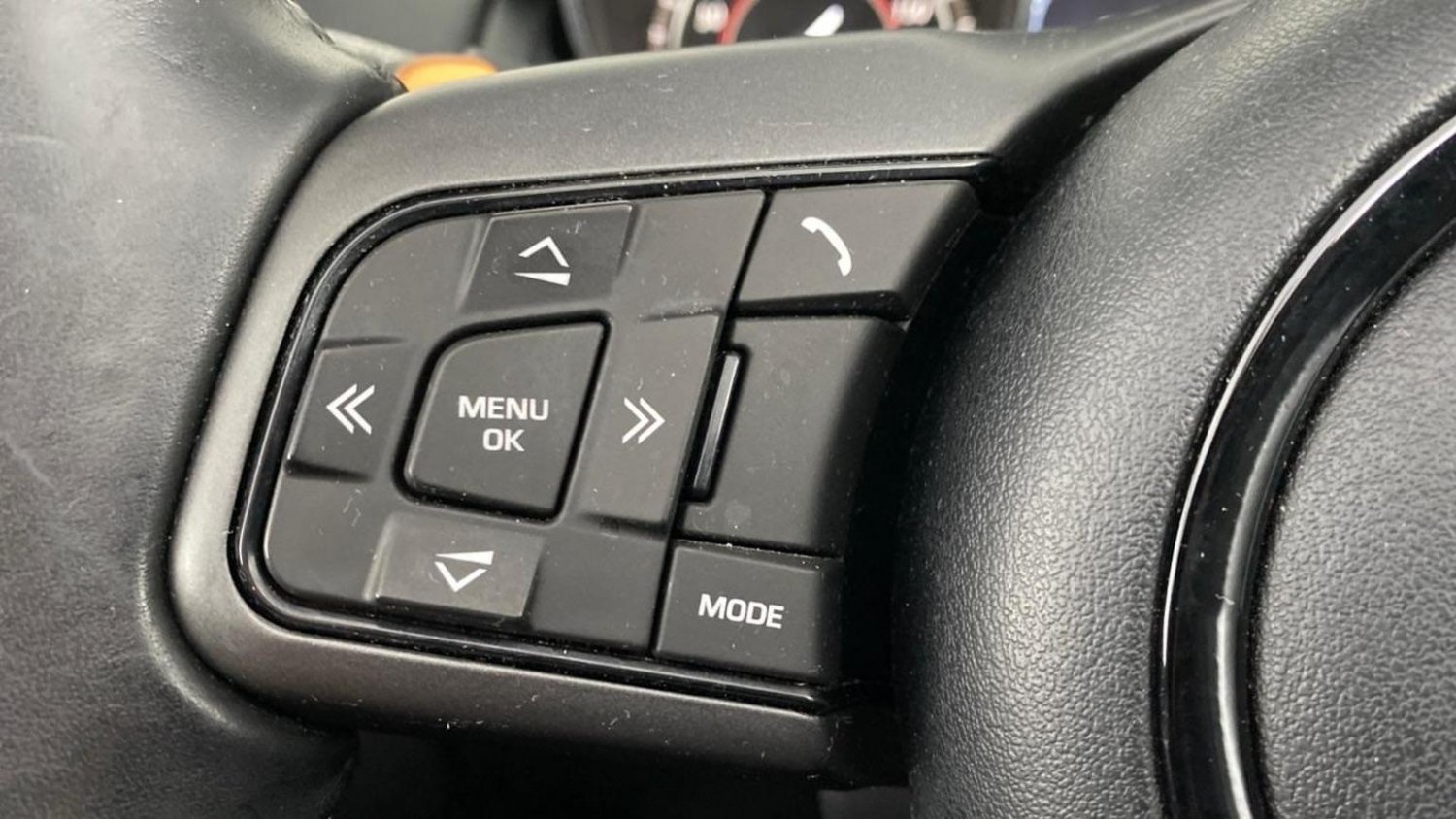 Used Jaguar F-Type 2016 for sale - 76624394: Photo 19