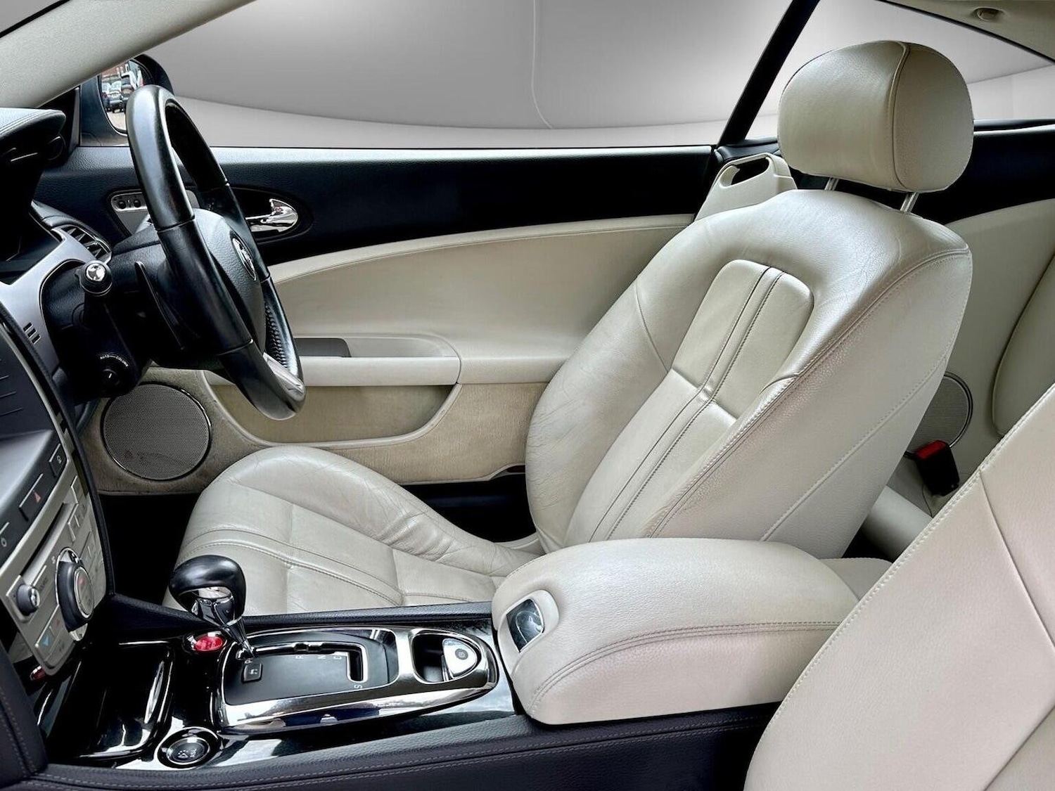 Used Jaguar XK 2008 for sale - 76624391: Photo 14