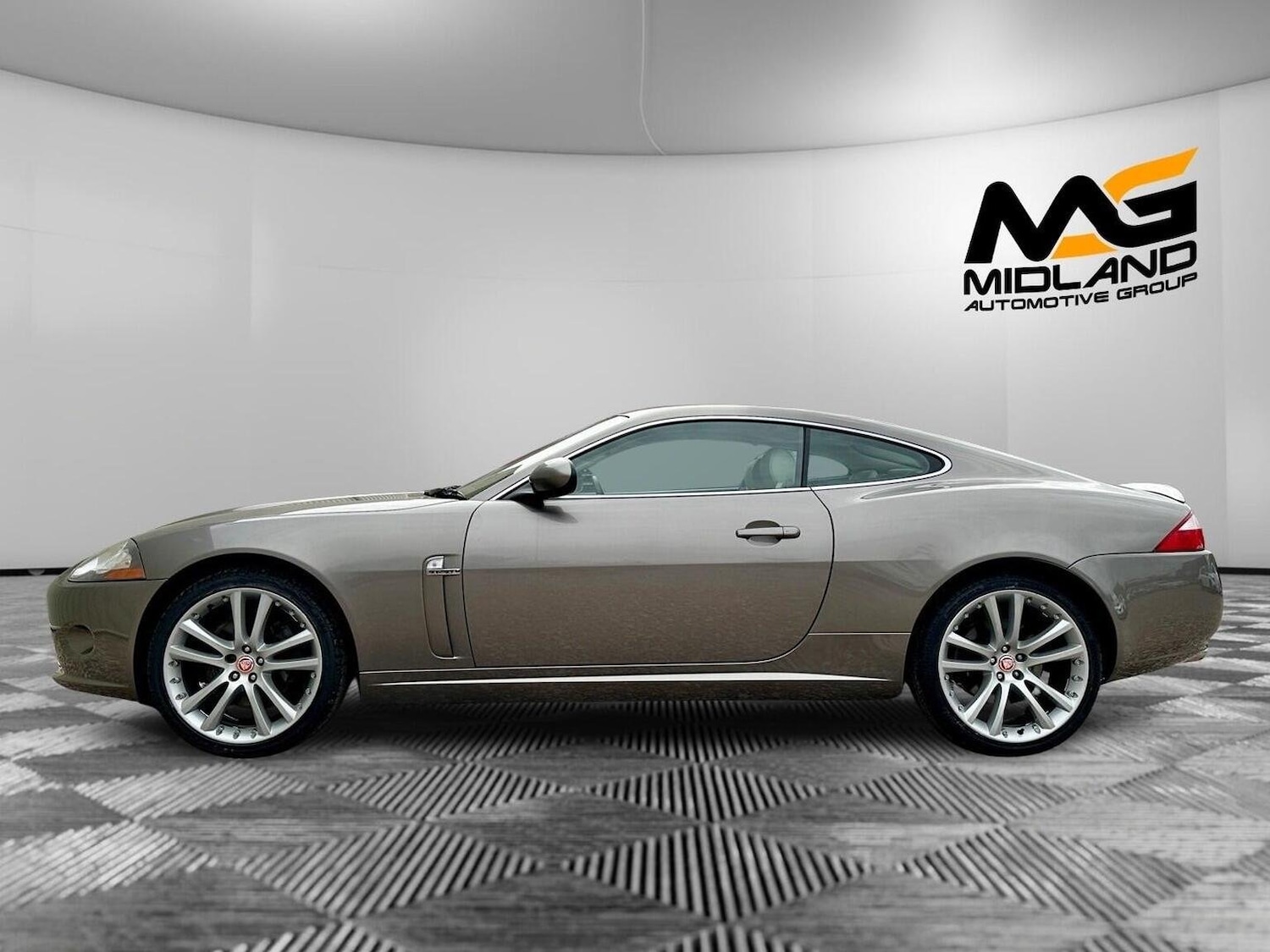 Used Jaguar XK 2008 for sale - 76624391: Photo 6