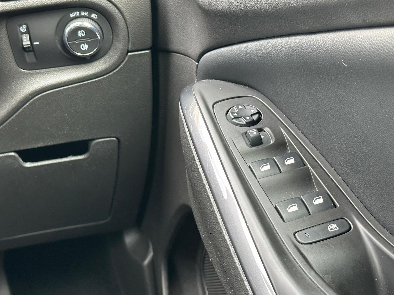 Used Vauxhall Grandland X 2018 for sale - 76624396: Photo 17