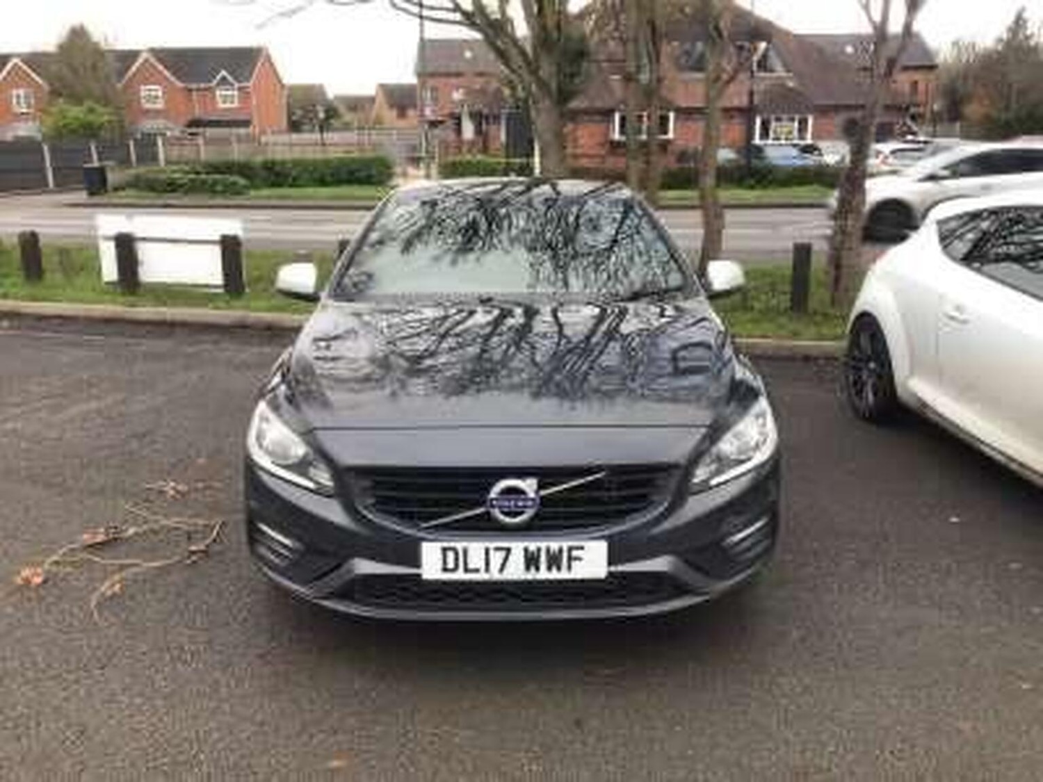 Used Volvo S60 2017 for sale - 76968567: Photo 2
