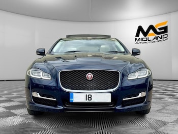 Used Jaguar XJ 2018 for sale - 76624403: Photo