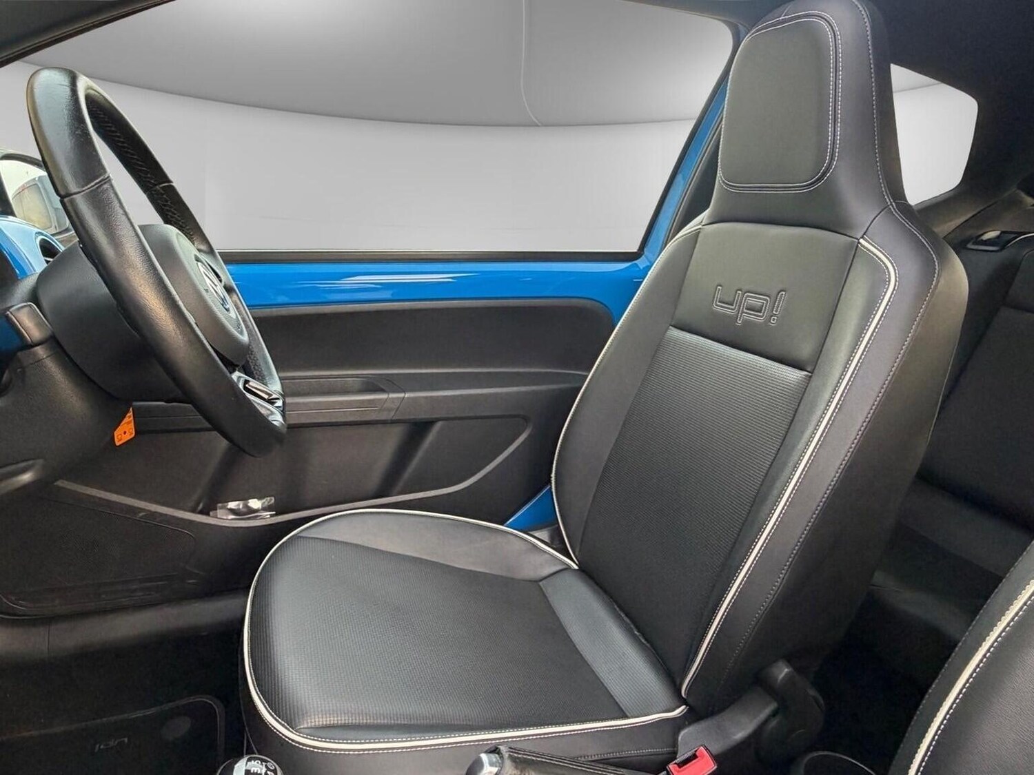 Used Volkswagen up! 2015 for sale - 77979946: Photo 14