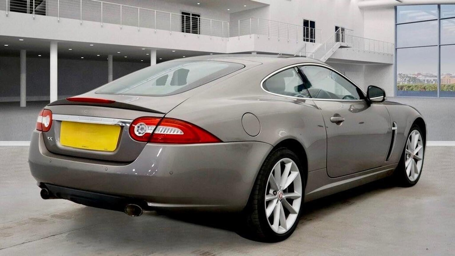 Used Jaguar XK 2009 for sale - 77096930: Photo 5