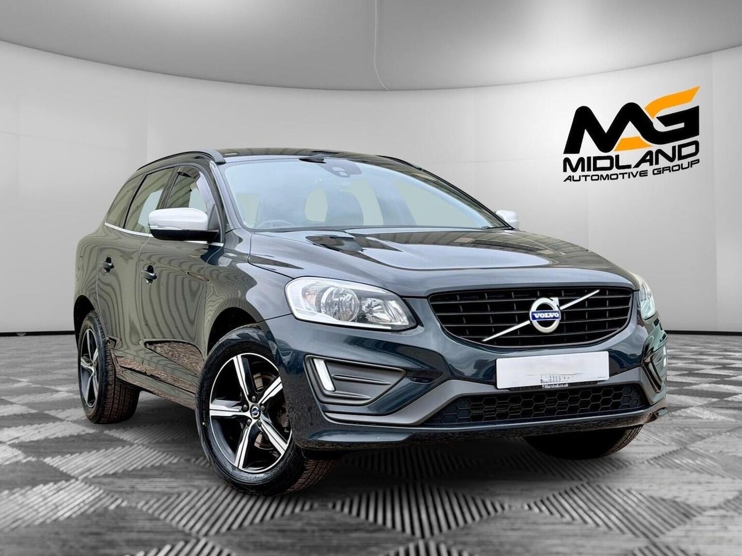 Used Volvo XC60 2017 for sale - 78125190: Photo 1