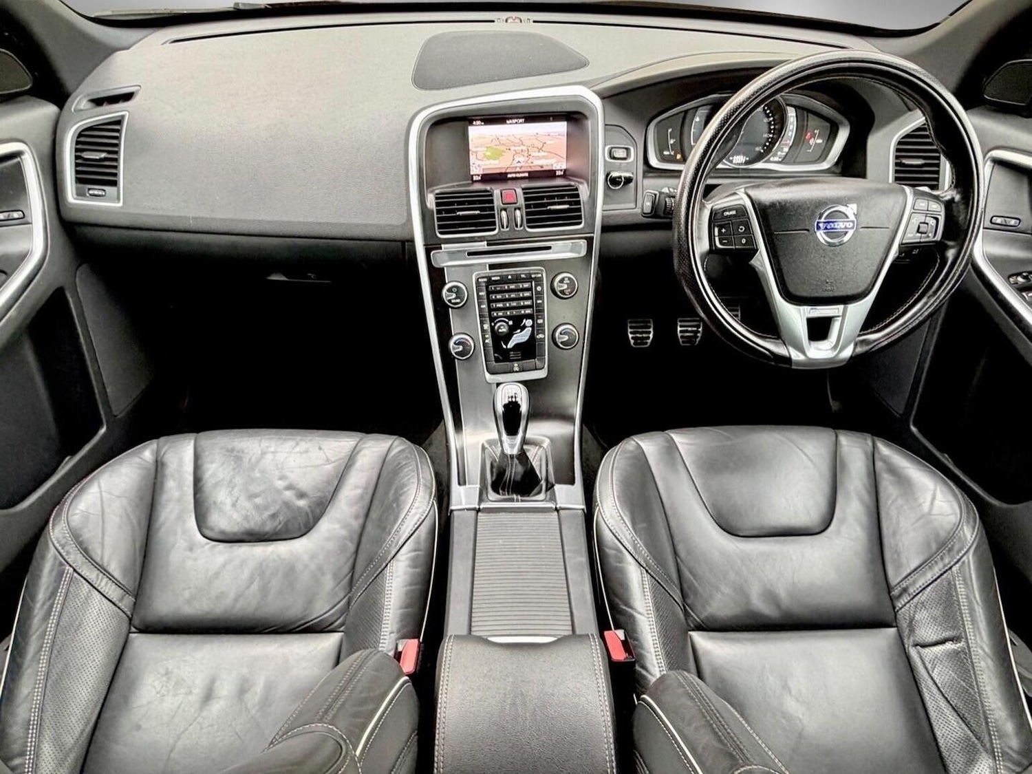 Used Volvo XC60 2017 for sale - 78125190: Photo 10