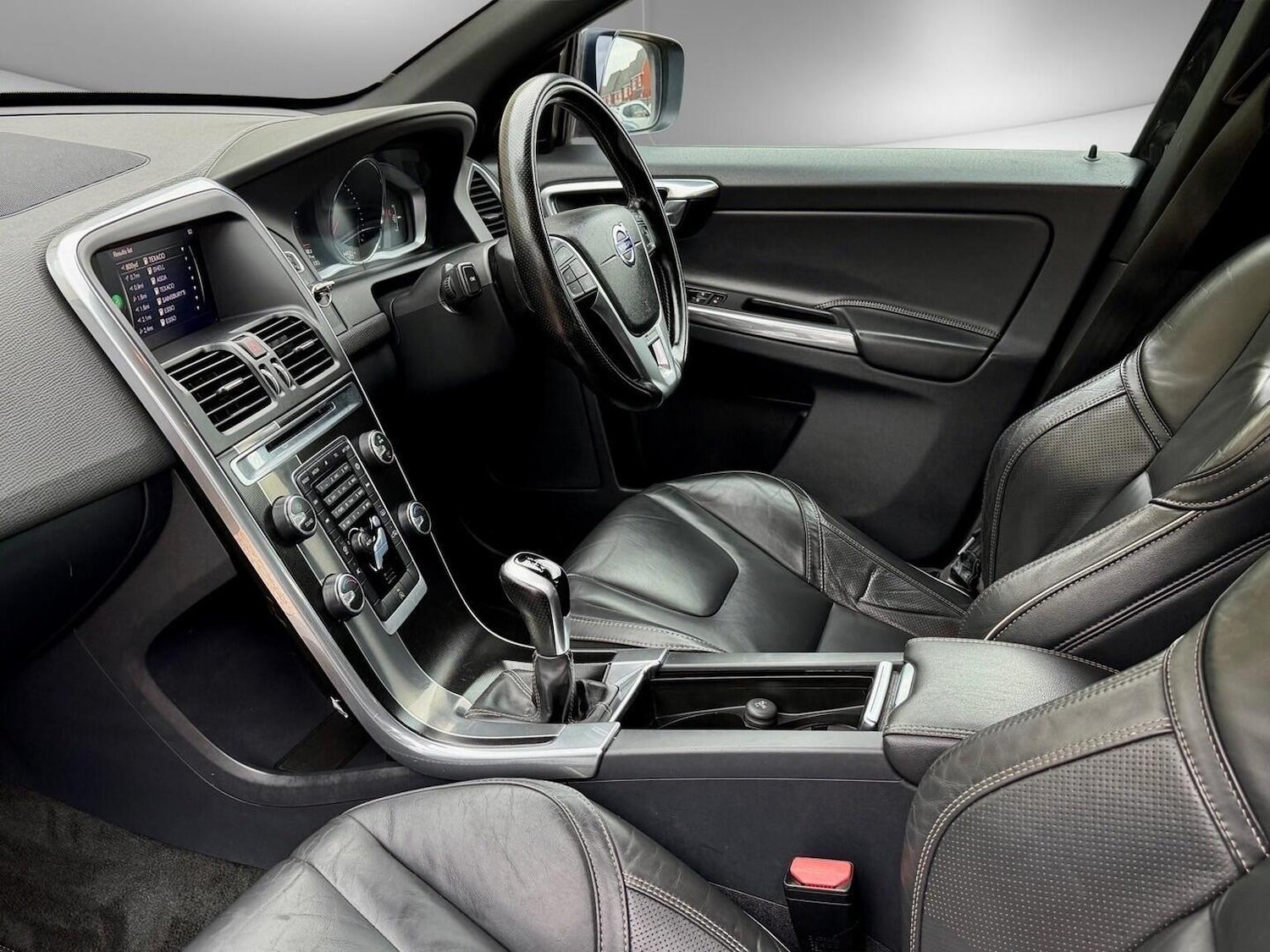 Used Volvo XC60 2017 for sale - 78125190: Photo 12