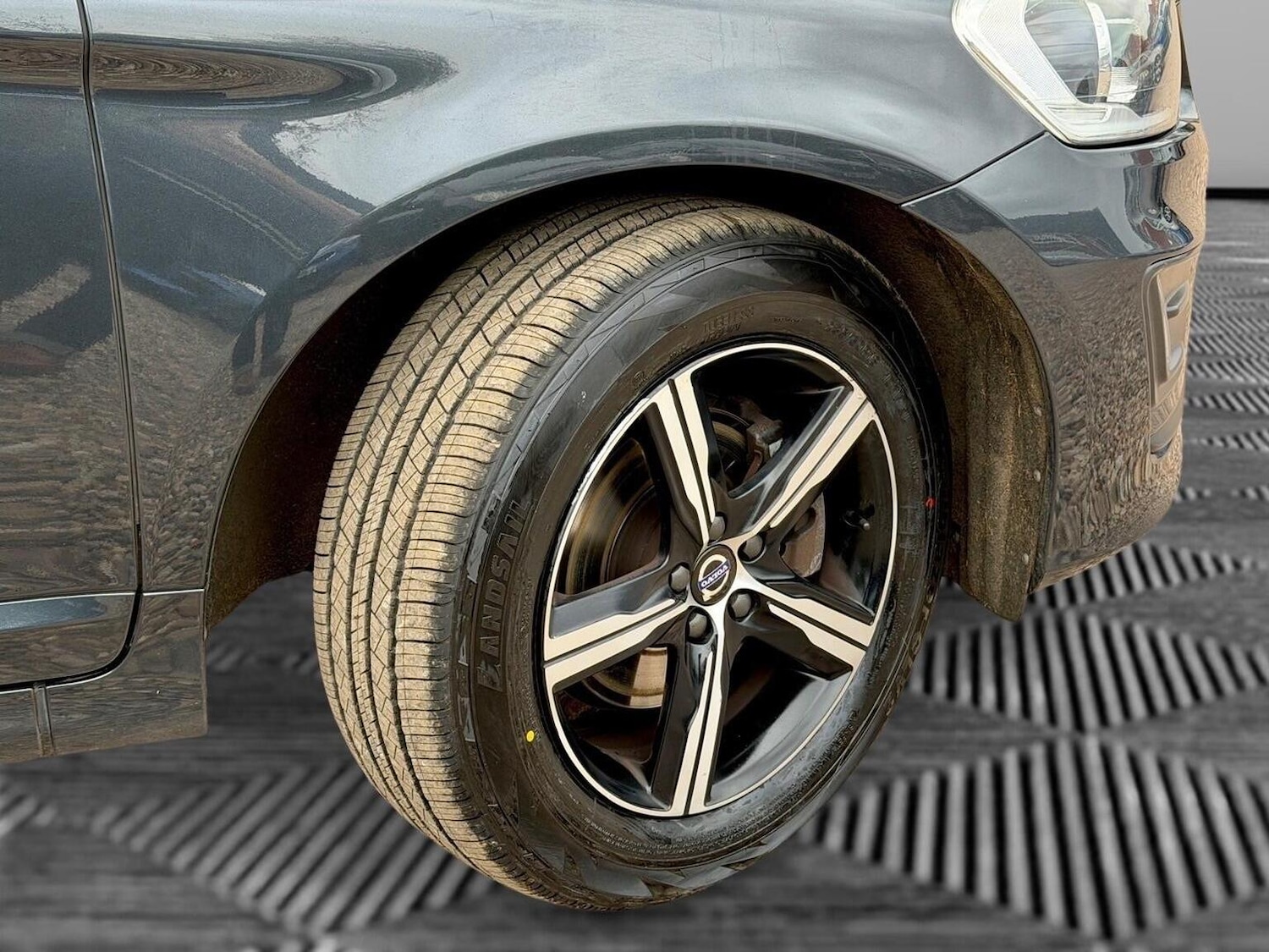 Used Volvo XC60 2017 for sale - 78125190: Photo 22