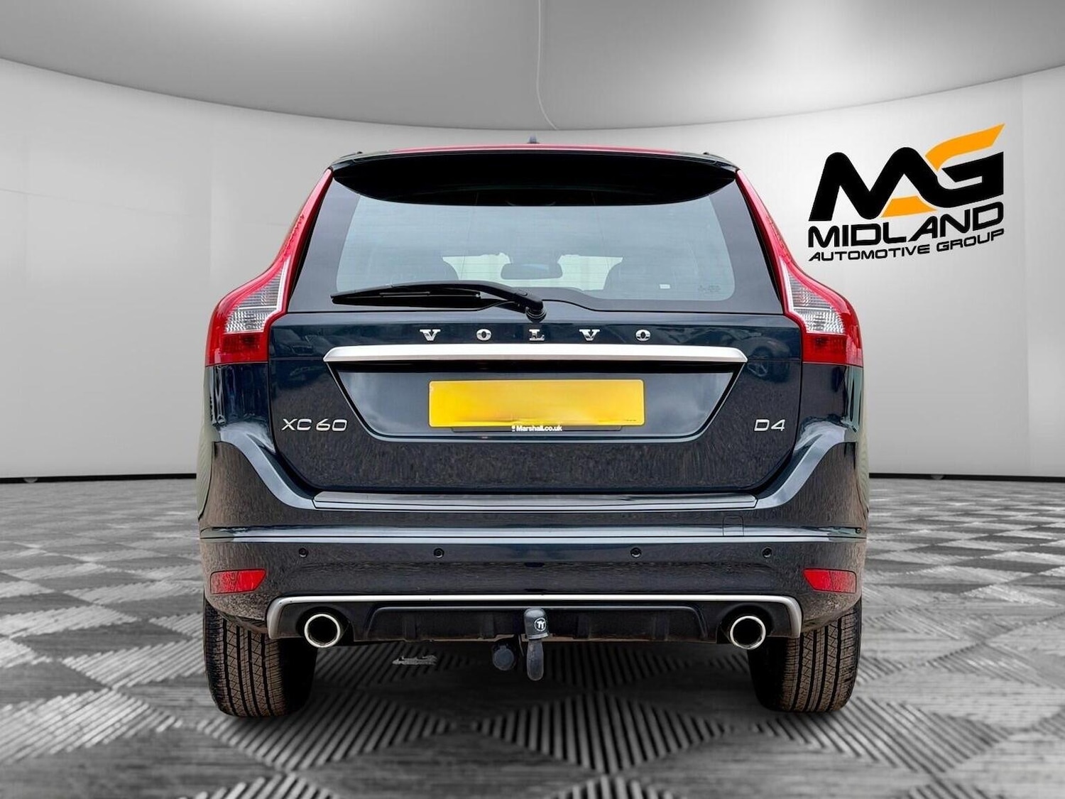 Used Volvo XC60 2017 for sale - 78125190: Photo 7