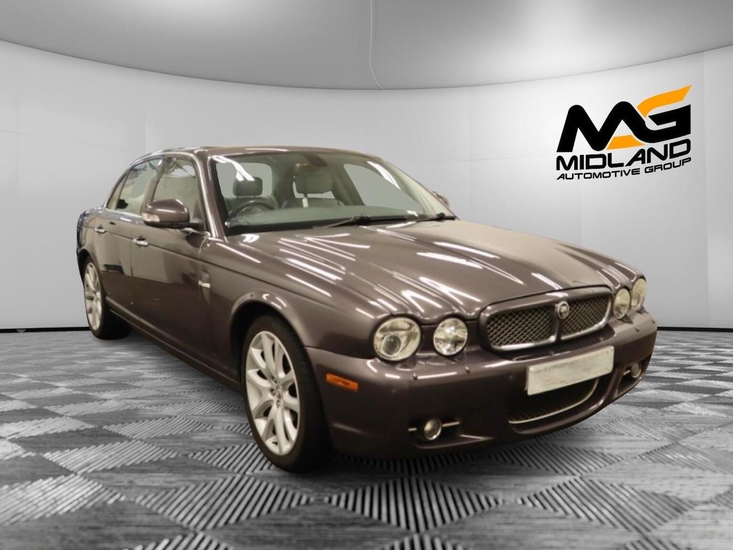 Used Jaguar XJ 2007 for sale - 76656277: Photo 1