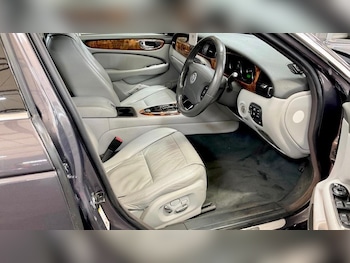 Used Jaguar XJ 2007 for sale - 76656277: Photo