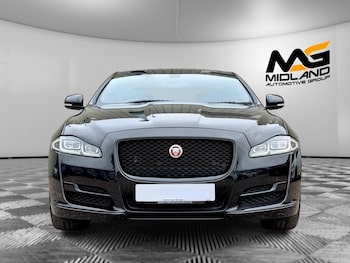 Used Jaguar XJ 2016 for sale - 77056616: Photo