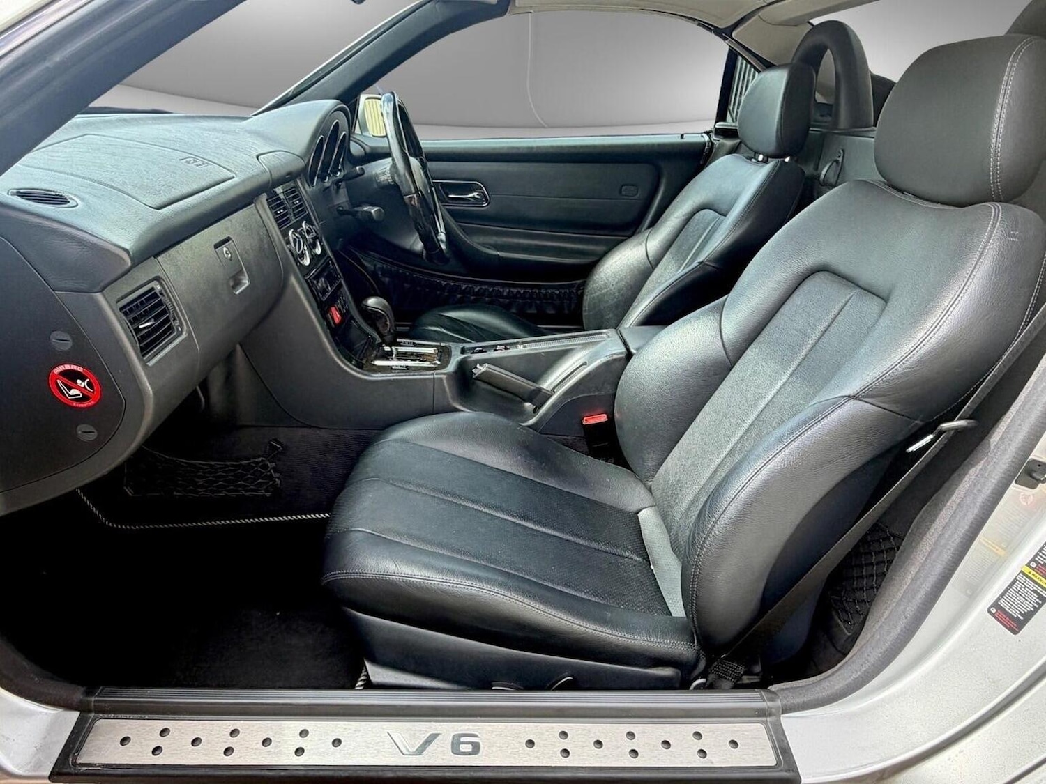 Used Mercedes-Benz SLK 2004 for sale - 78145818: Photo 15