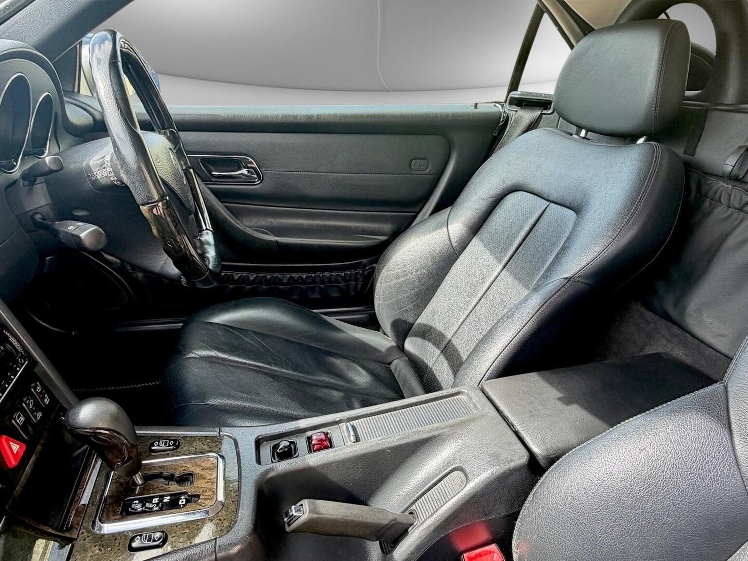 Used Mercedes-Benz SLK 2004 for sale - 78145818: Photo 18