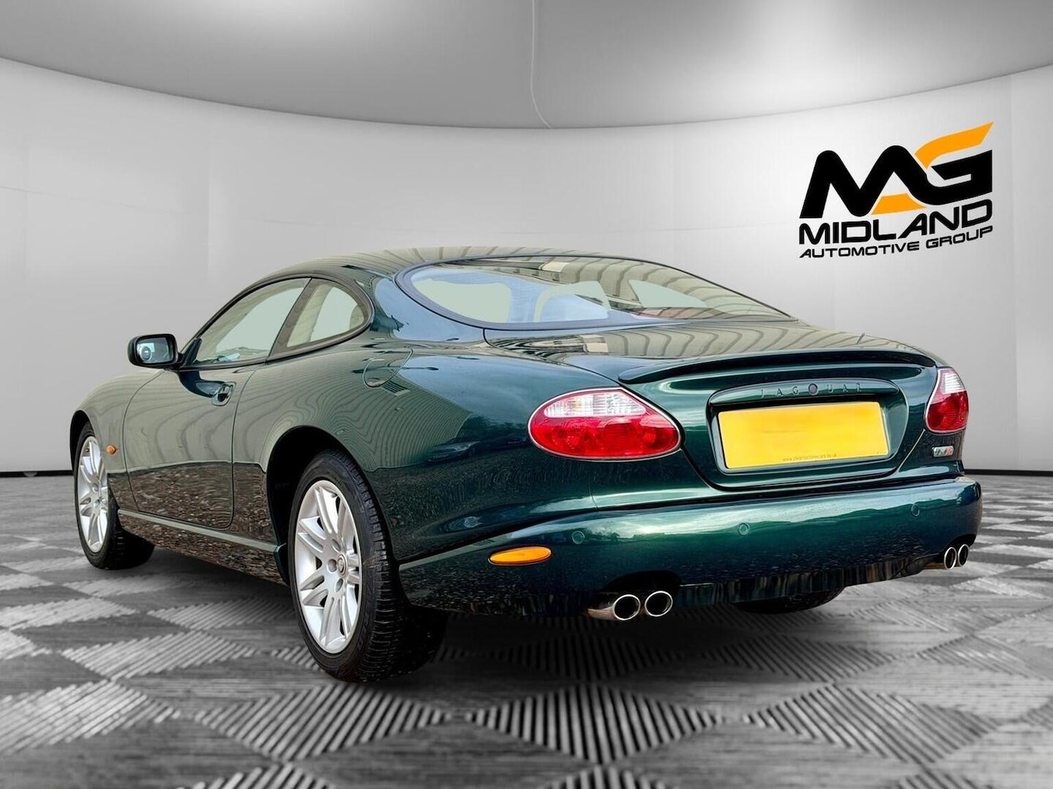 Used Jaguar XKR 2024 for sale - 77478038: Photo 4