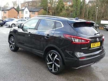 Used Nissan Qashqai 2017 for sale - 77622404: Photo