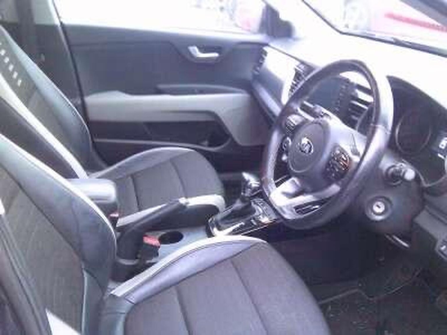 Used Kia Stonic 2019 for sale - 77038964: Photo 12