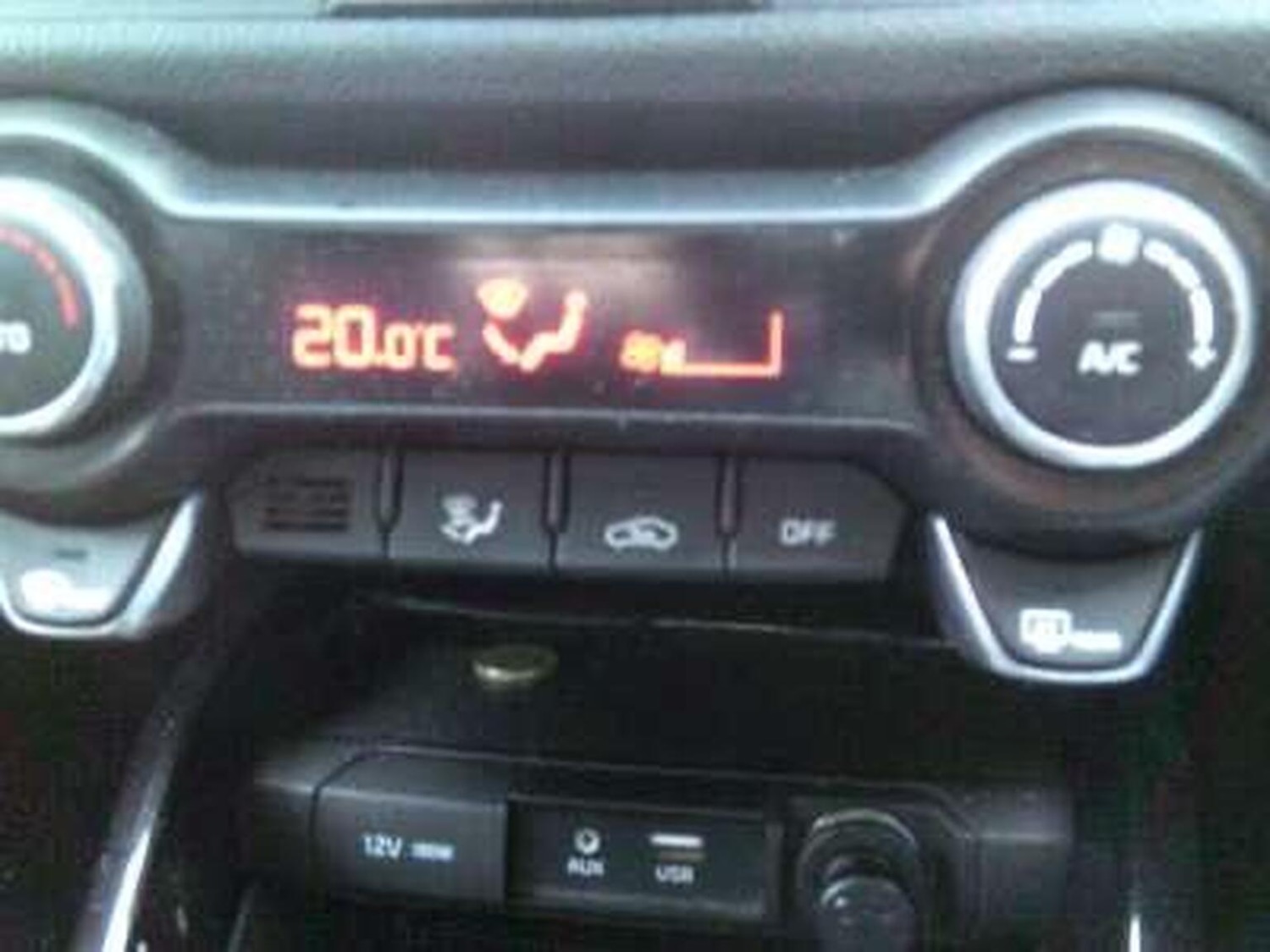 Used Kia Stonic 2019 for sale - 77038964: Photo 25