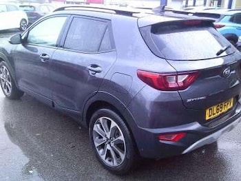 Used Kia Stonic 2019 for sale - 77038964: Photo