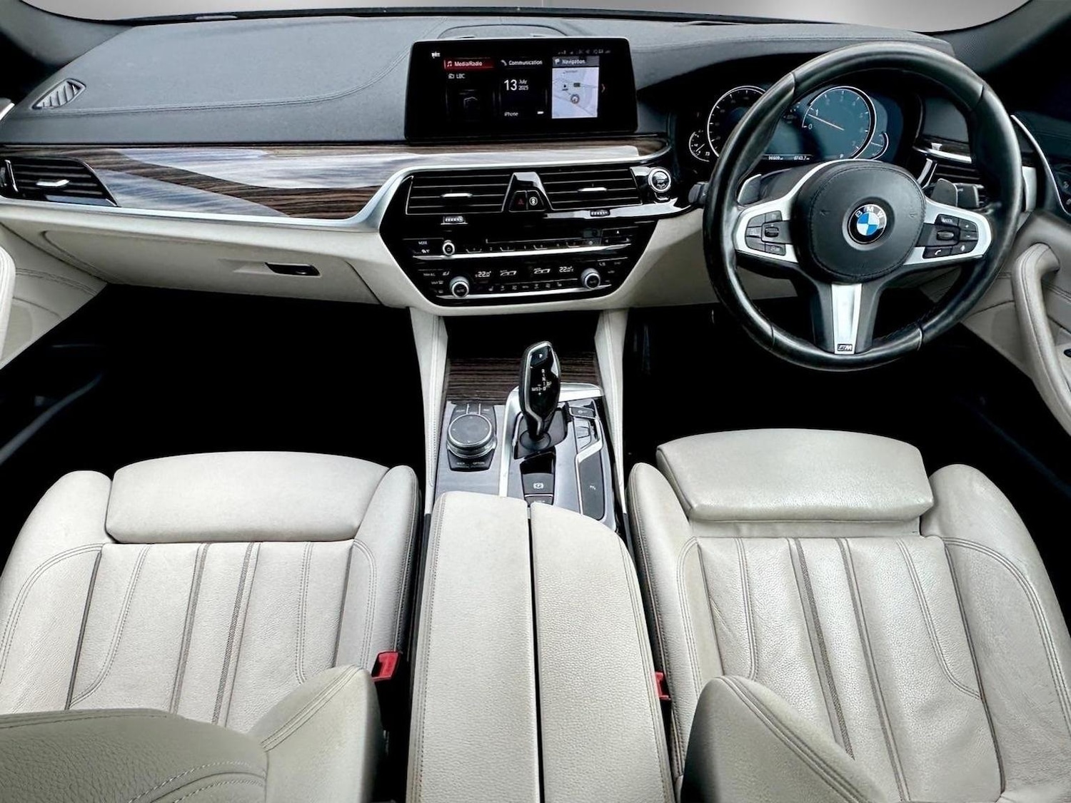 Used BMW 5 Series 2017 for sale - 76784996: Photo 11