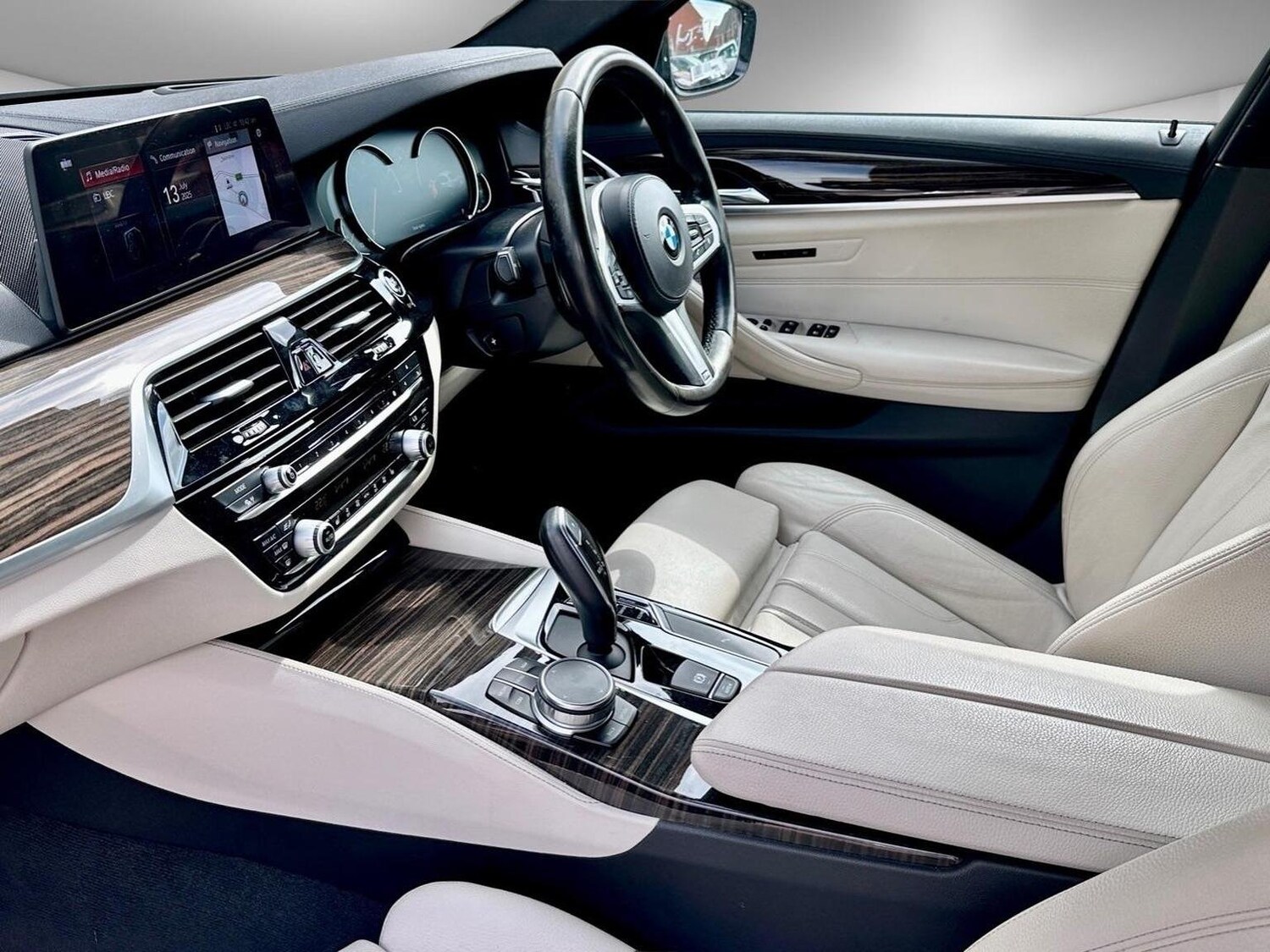 Used BMW 5 Series 2017 for sale - 76784996: Photo 12