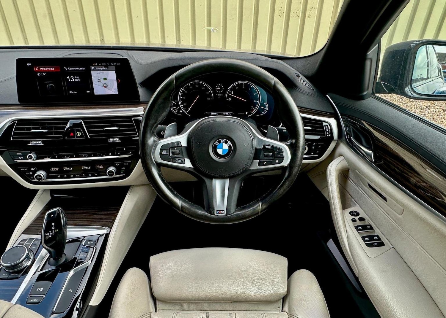 Used BMW 5 Series 2017 for sale - 76784996: Photo 21