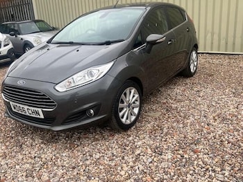 Used Ford Fiesta 2017 for sale - 78004375: Photo